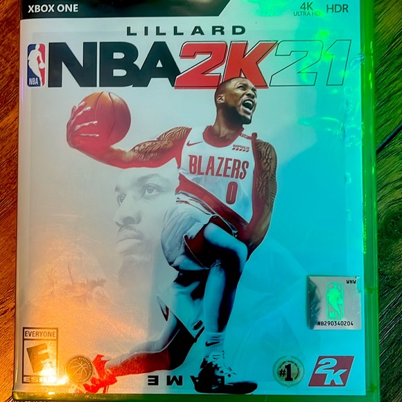 NBA 2k 2020 and 2021 🏀⛹️⛹️‍♀️⛹️‍♂️ - Picture 7 of 7